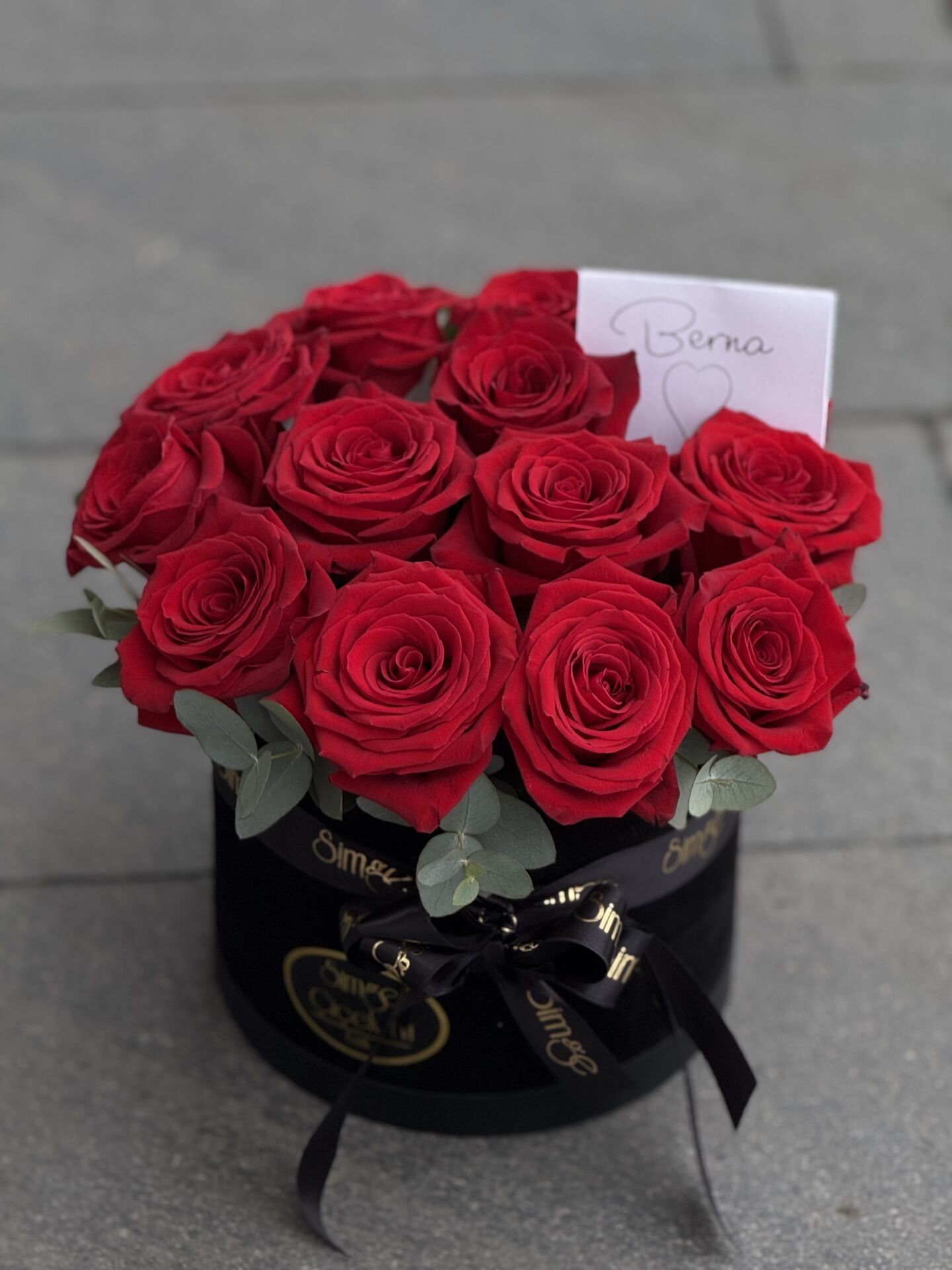 Kırmızı Gül  kutu