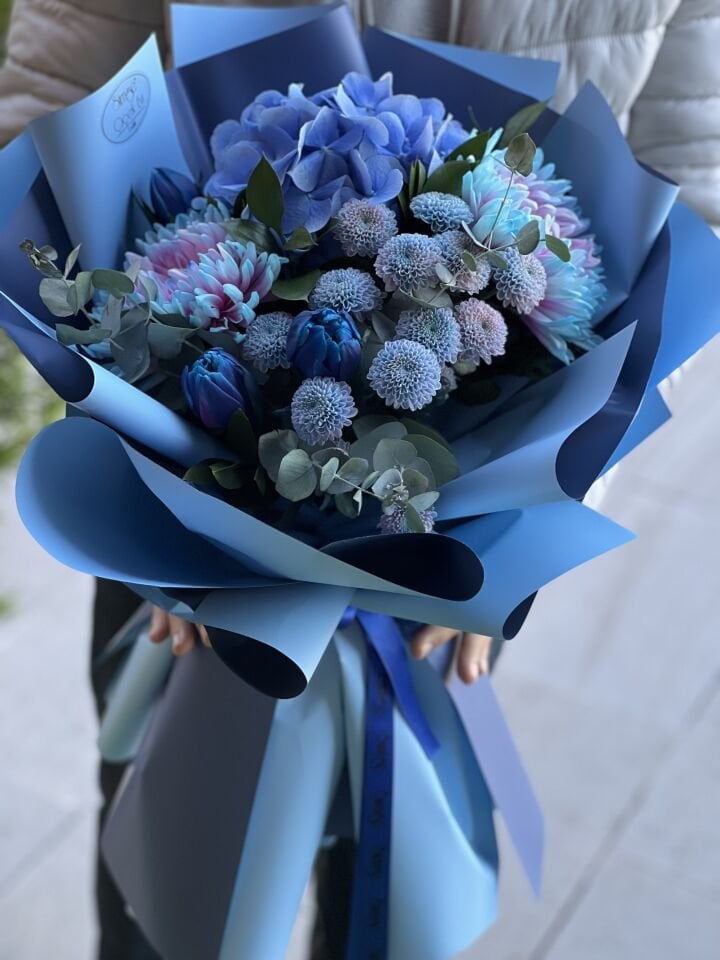 Mavi Huzur Buketi
