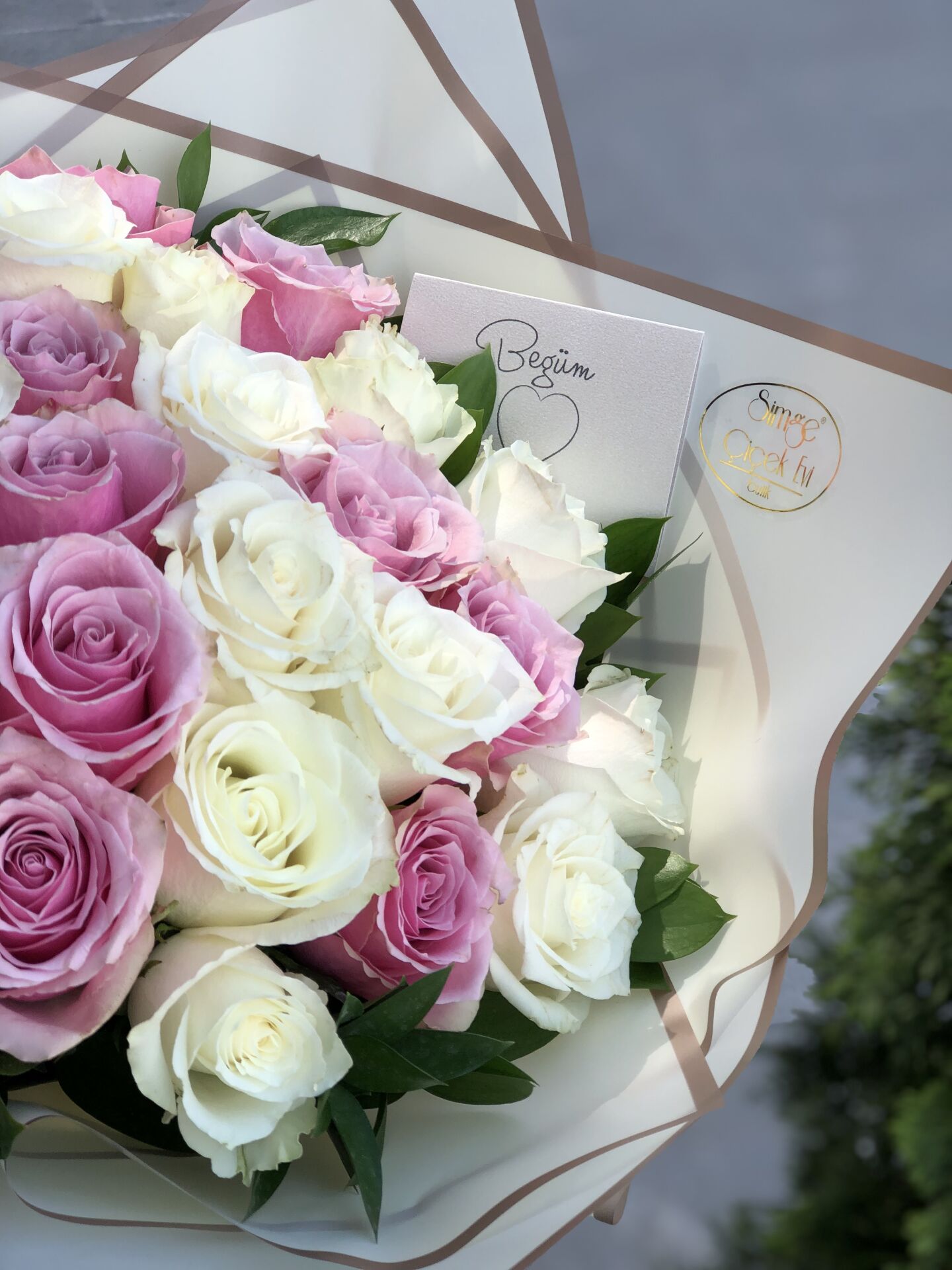 Pembe Beyaz Gül Buketi