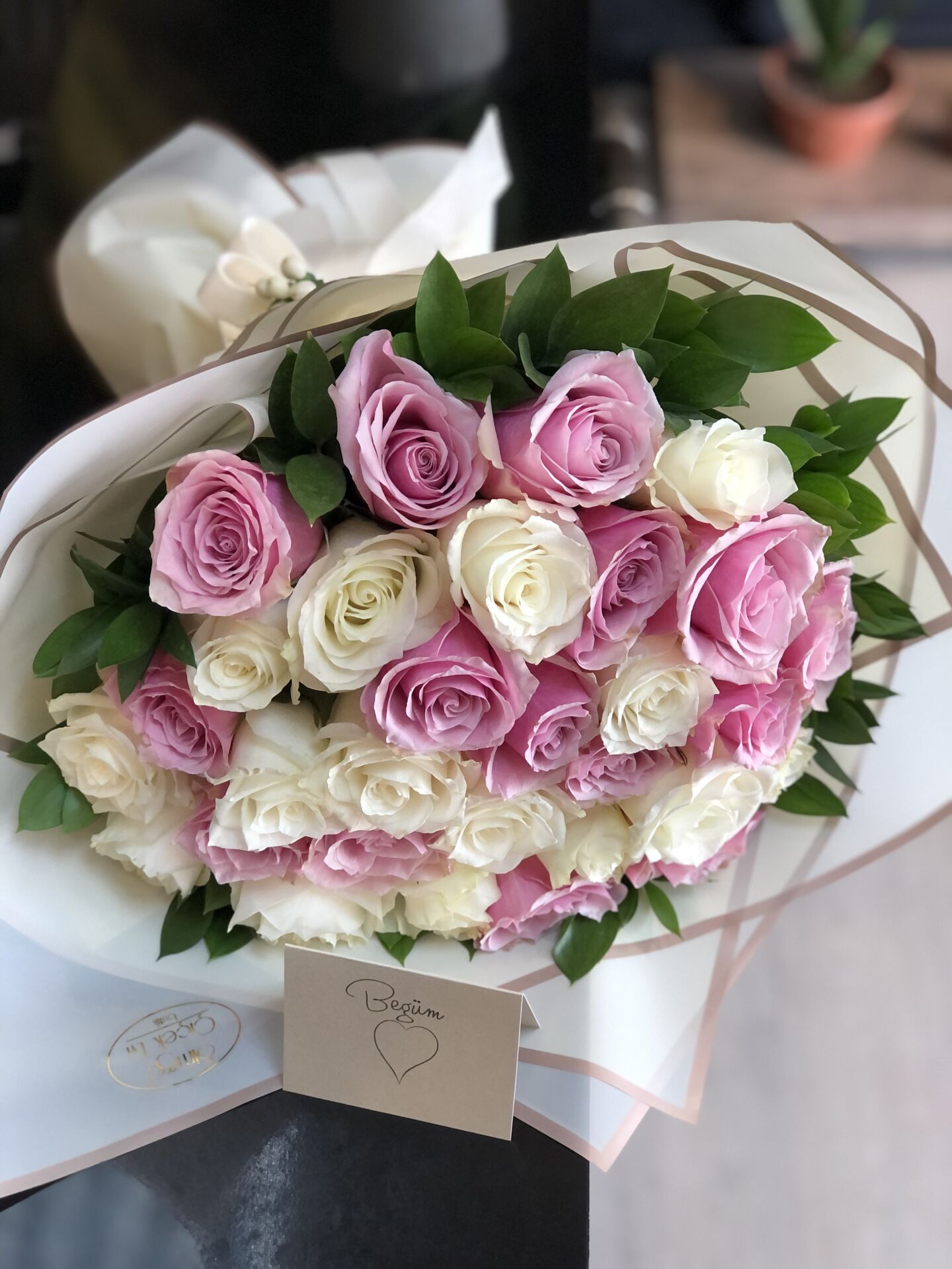 Pembe Beyaz Gül Buketi