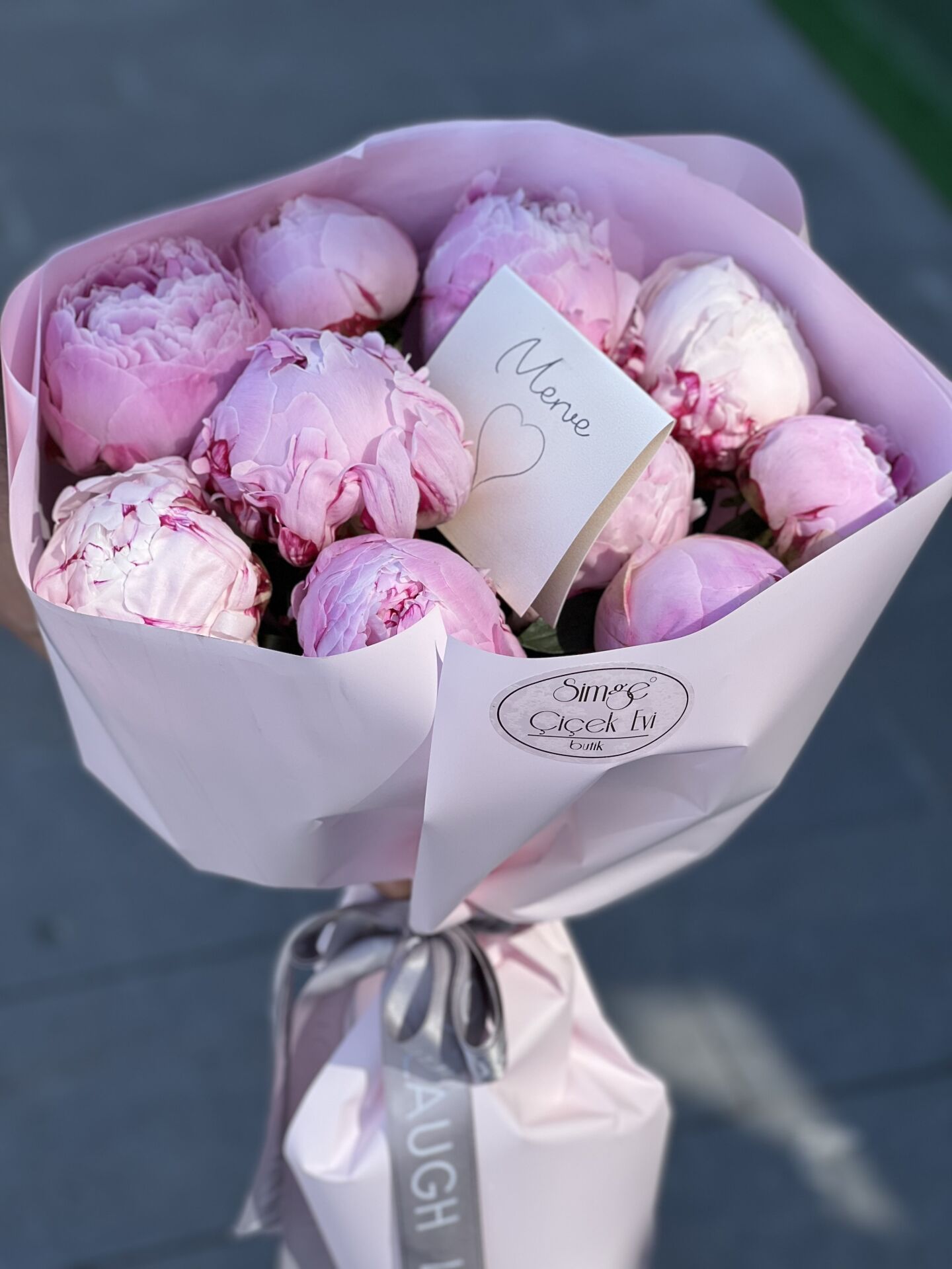 Pembe Düşler Buketi