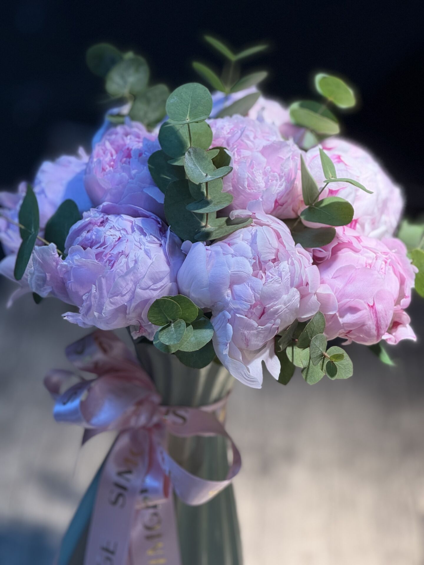 Pembe Şakayık Aranjmanı