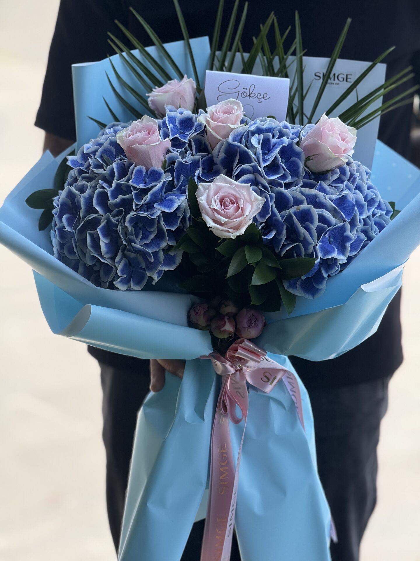 Sonsuzluk Işığı Mavi Ortanca ve Pembe Gül