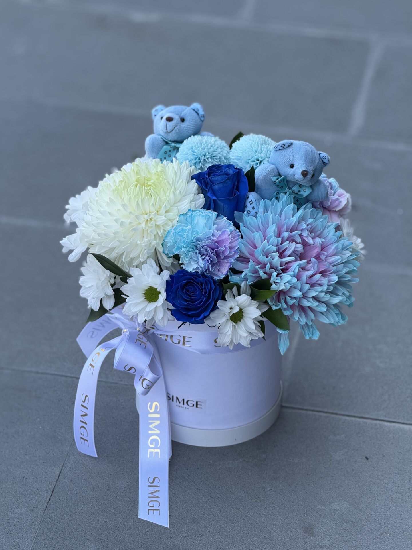 Blue Fleur Kutuda Çiçek Aranjmanı