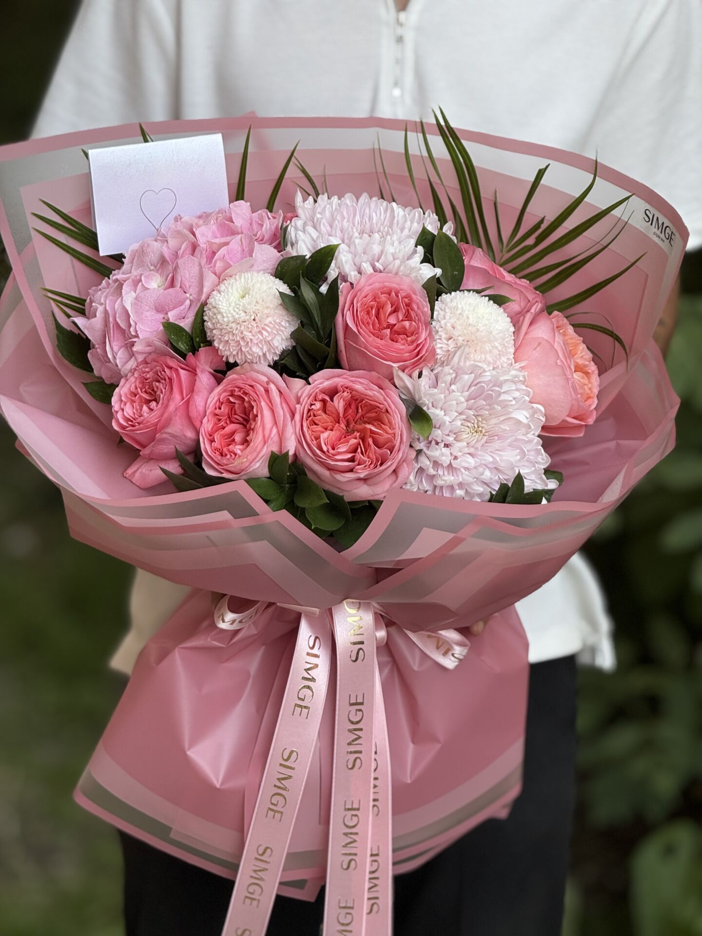 X-Pression Gül ve Anastasialar