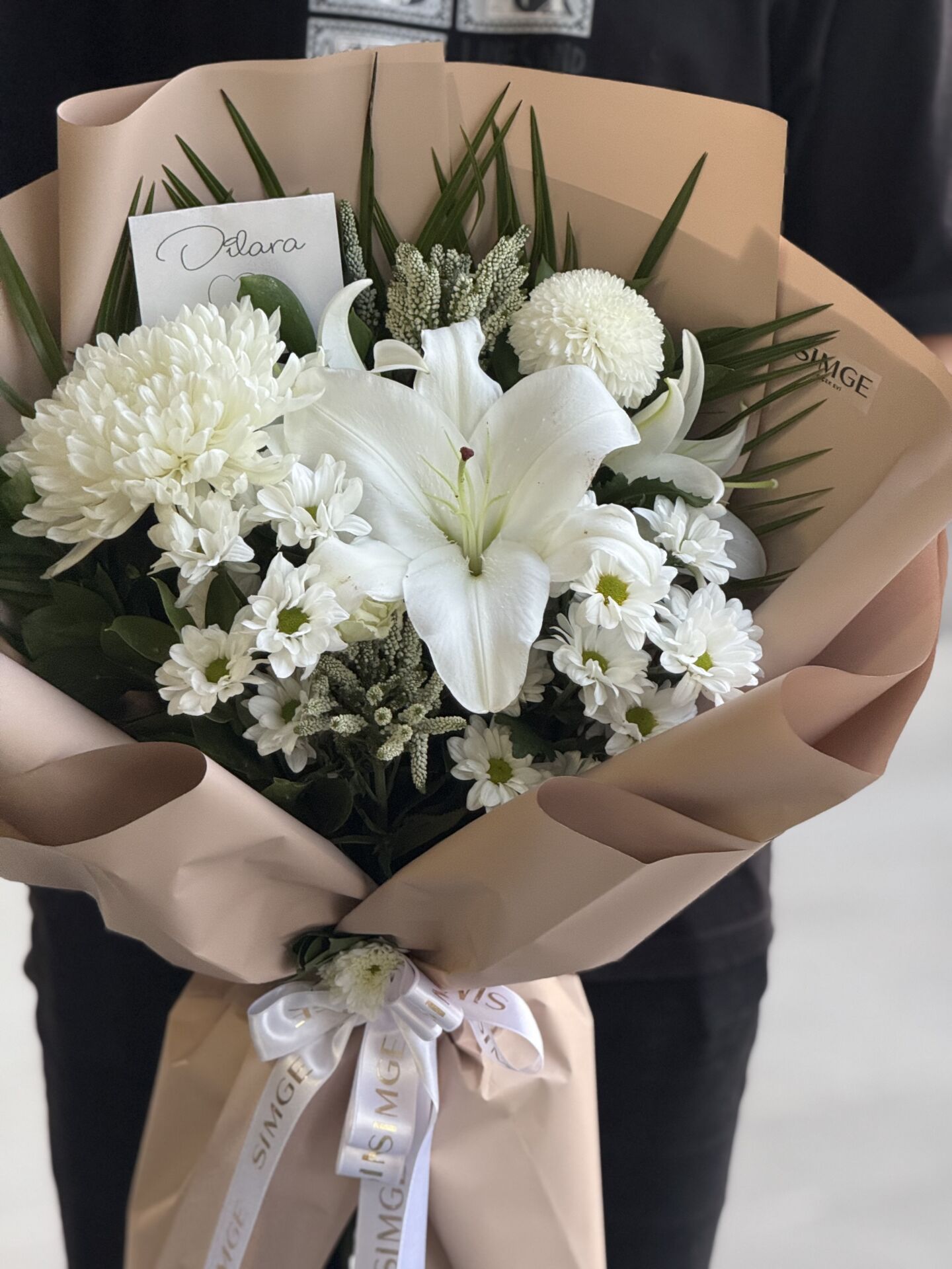 Beyaz Krizantem ve Lilyum Buketi