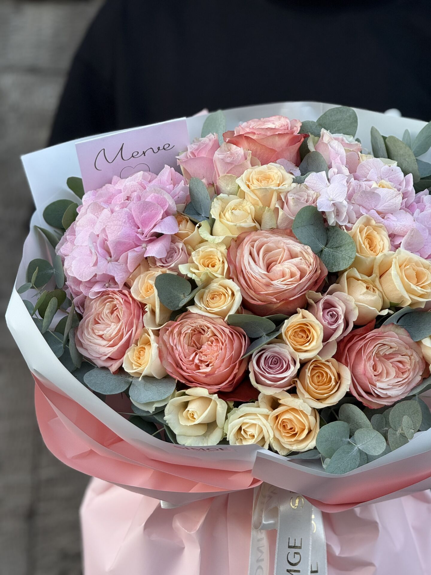 Pastel Amour Gülllerin Dansı