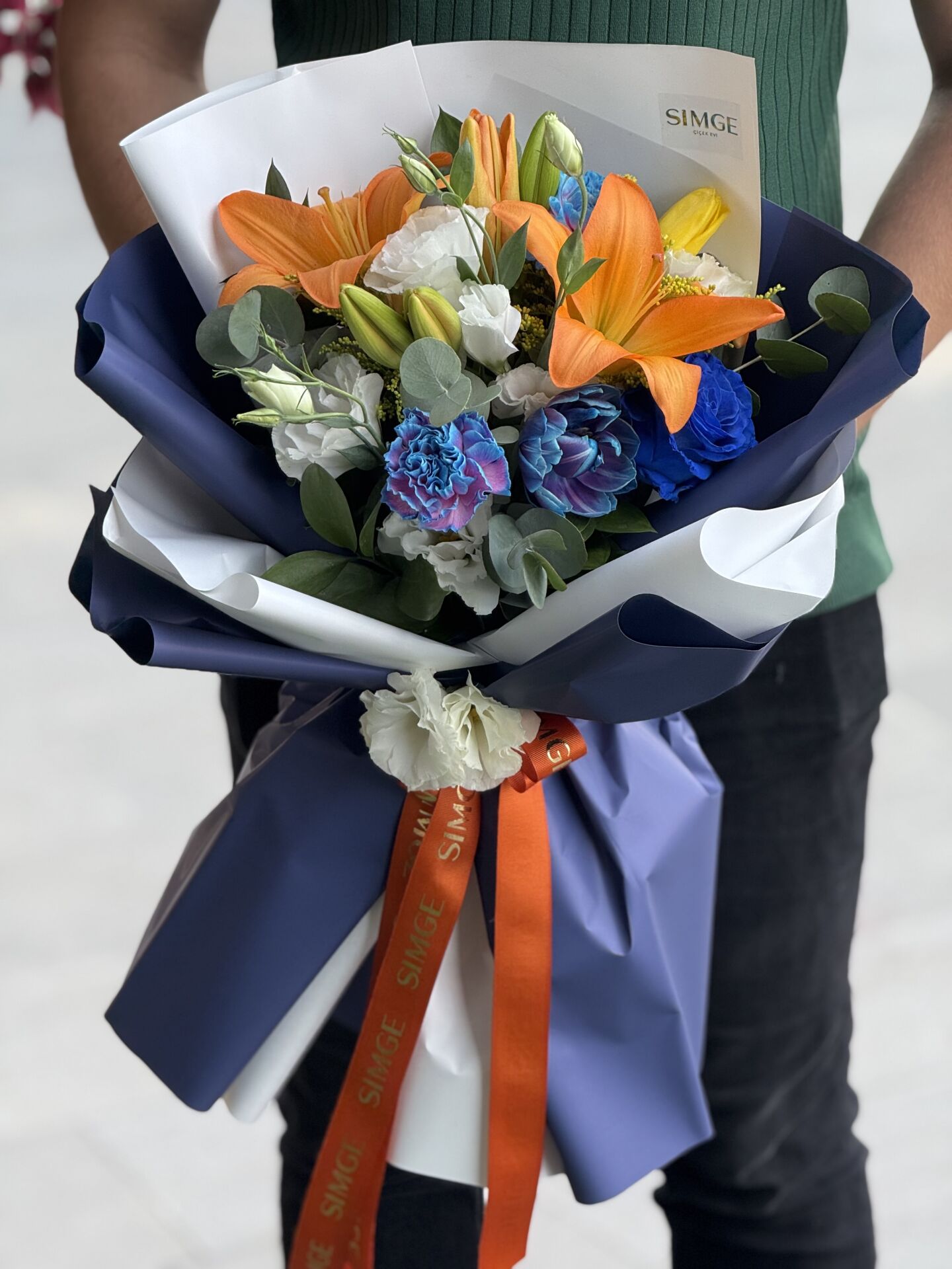 Radiant Diamond Kır Çiçeği Buketi