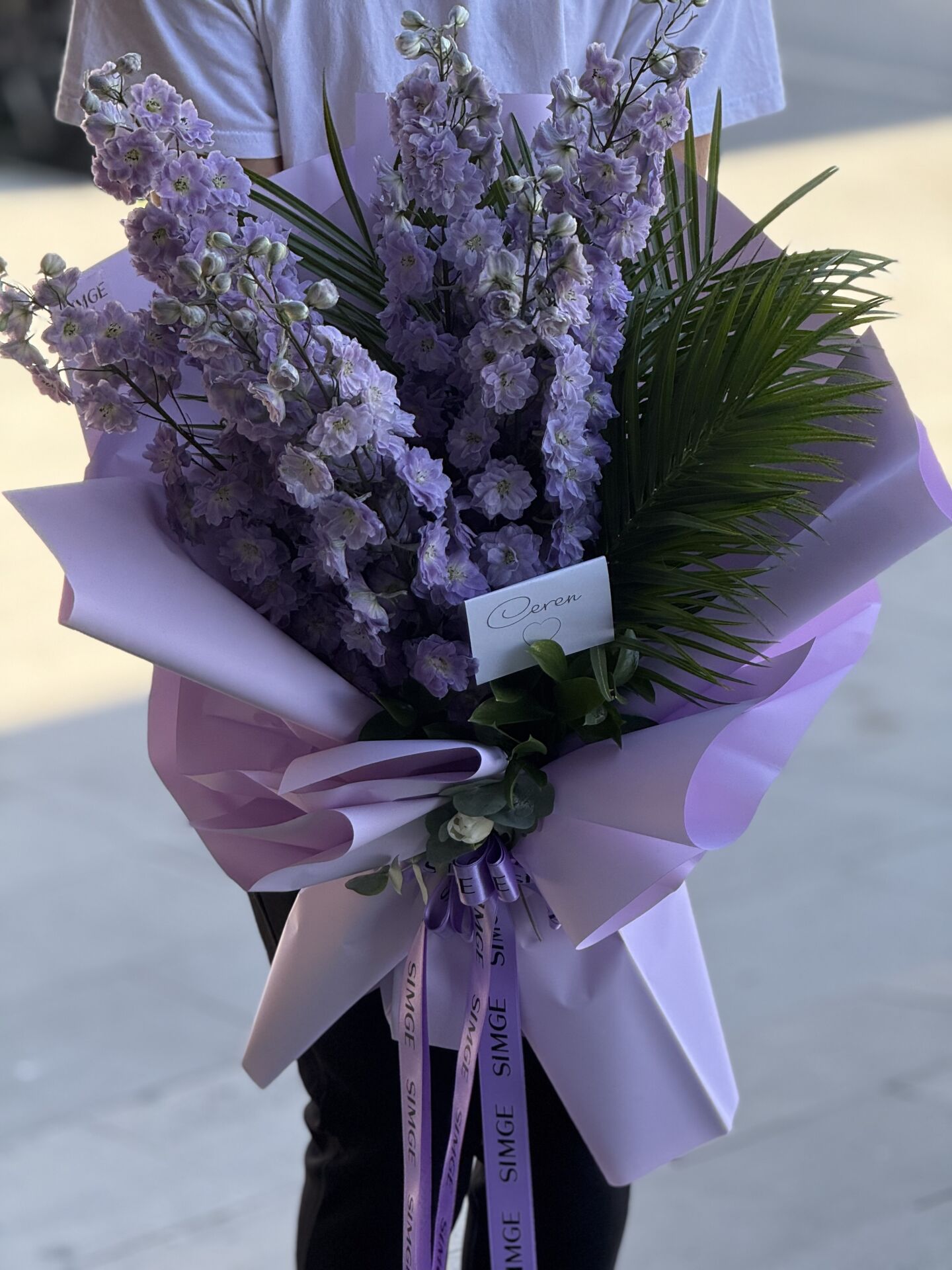 Ower Bloom  Delphinium buketi