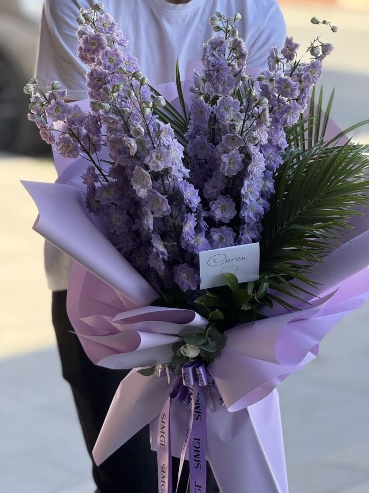 Ower Bloom  Delphinium buketi