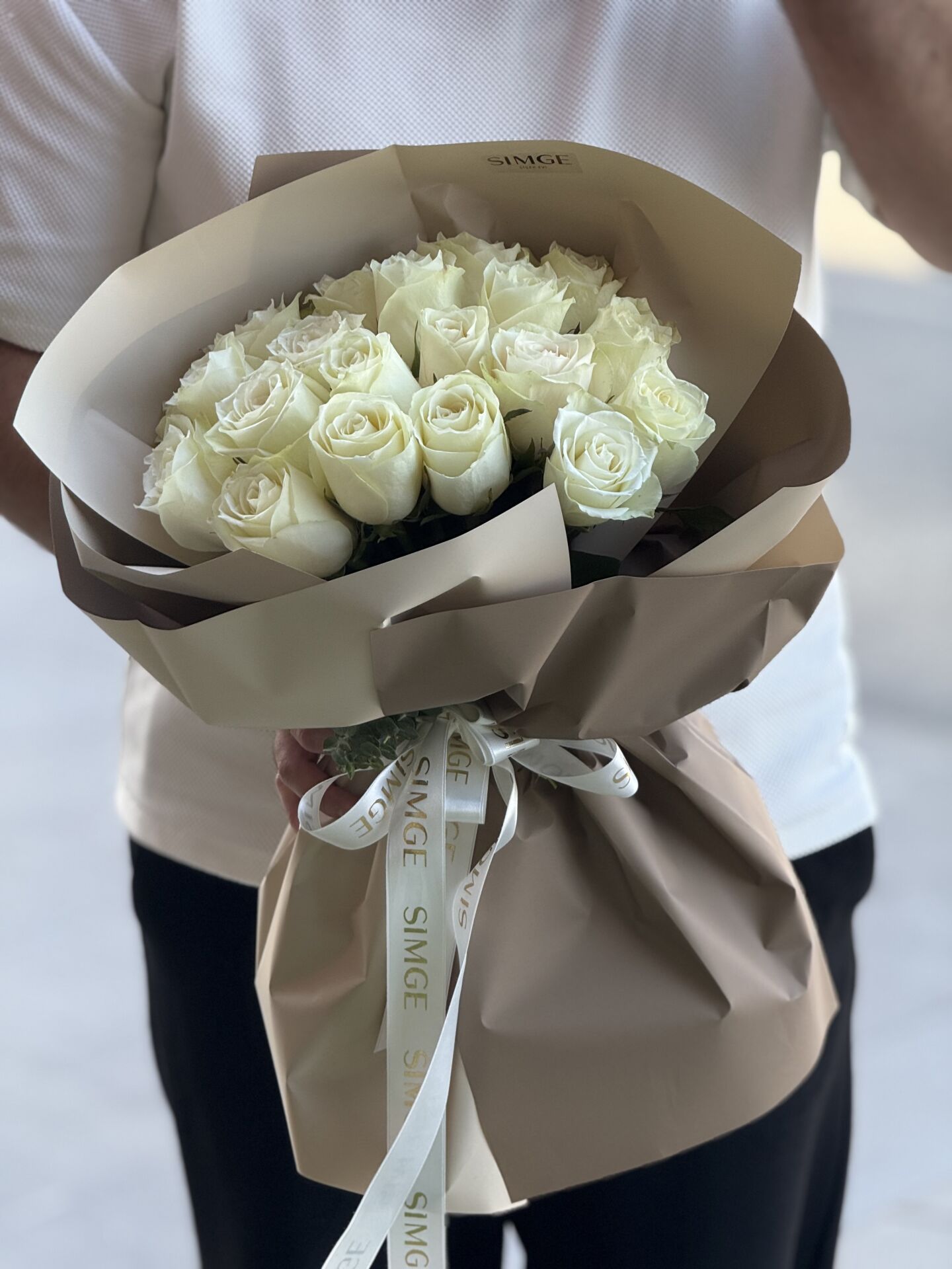 Ivory Snow Beyaz Gül Buketi