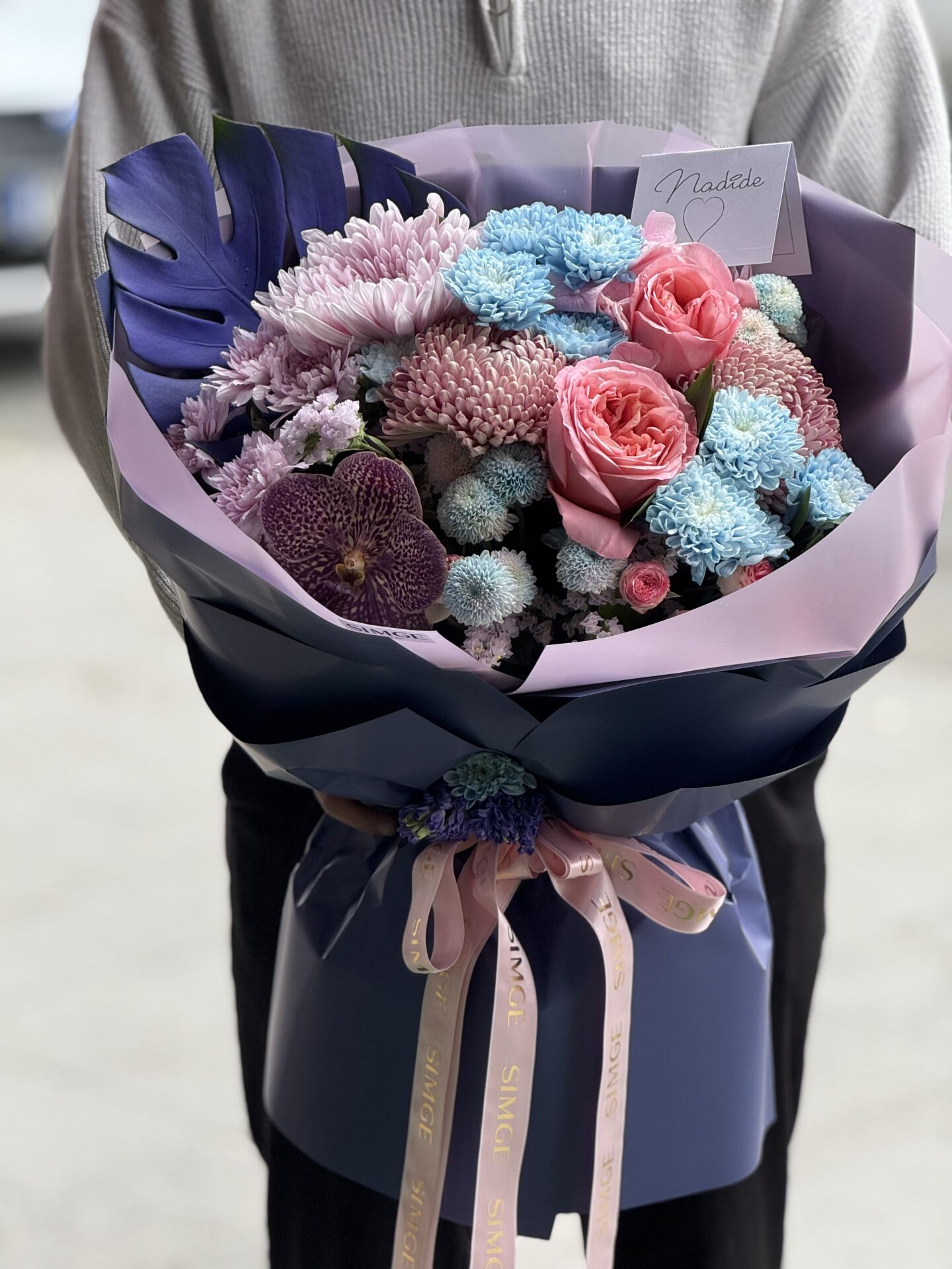 Luminatrix Nova Çiçek Buketi