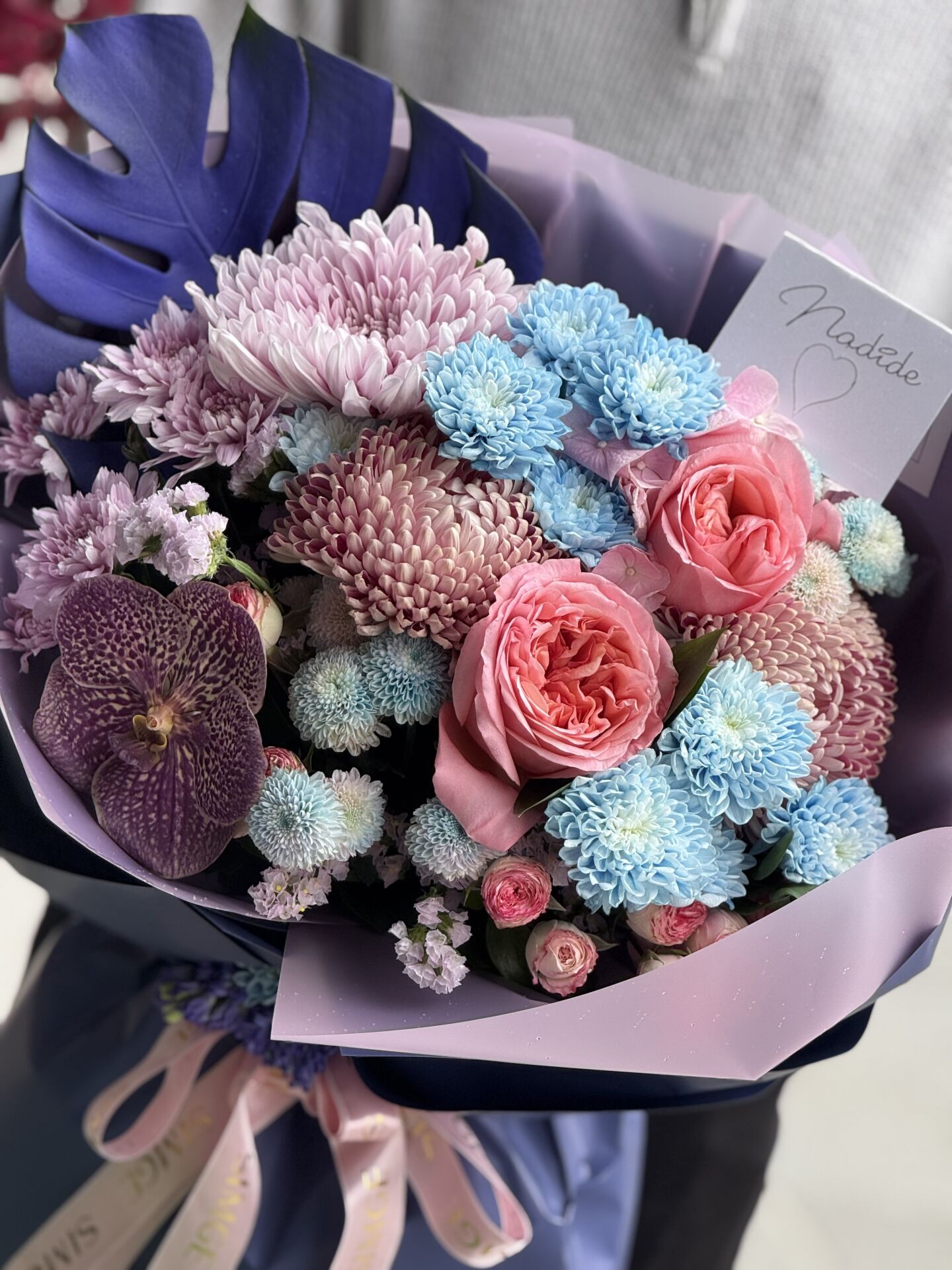 Luminatrix Nova Çiçek Buketi