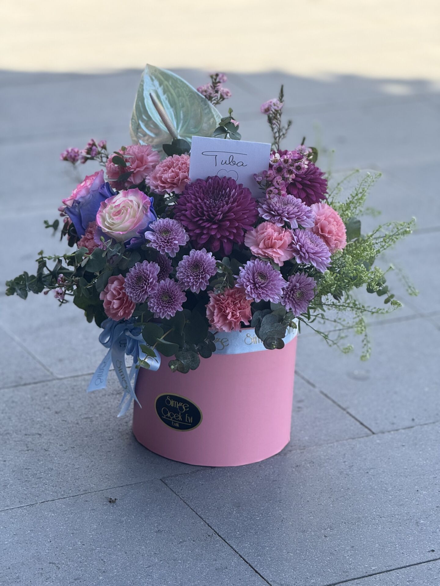 Pembe Kutu Çiçek