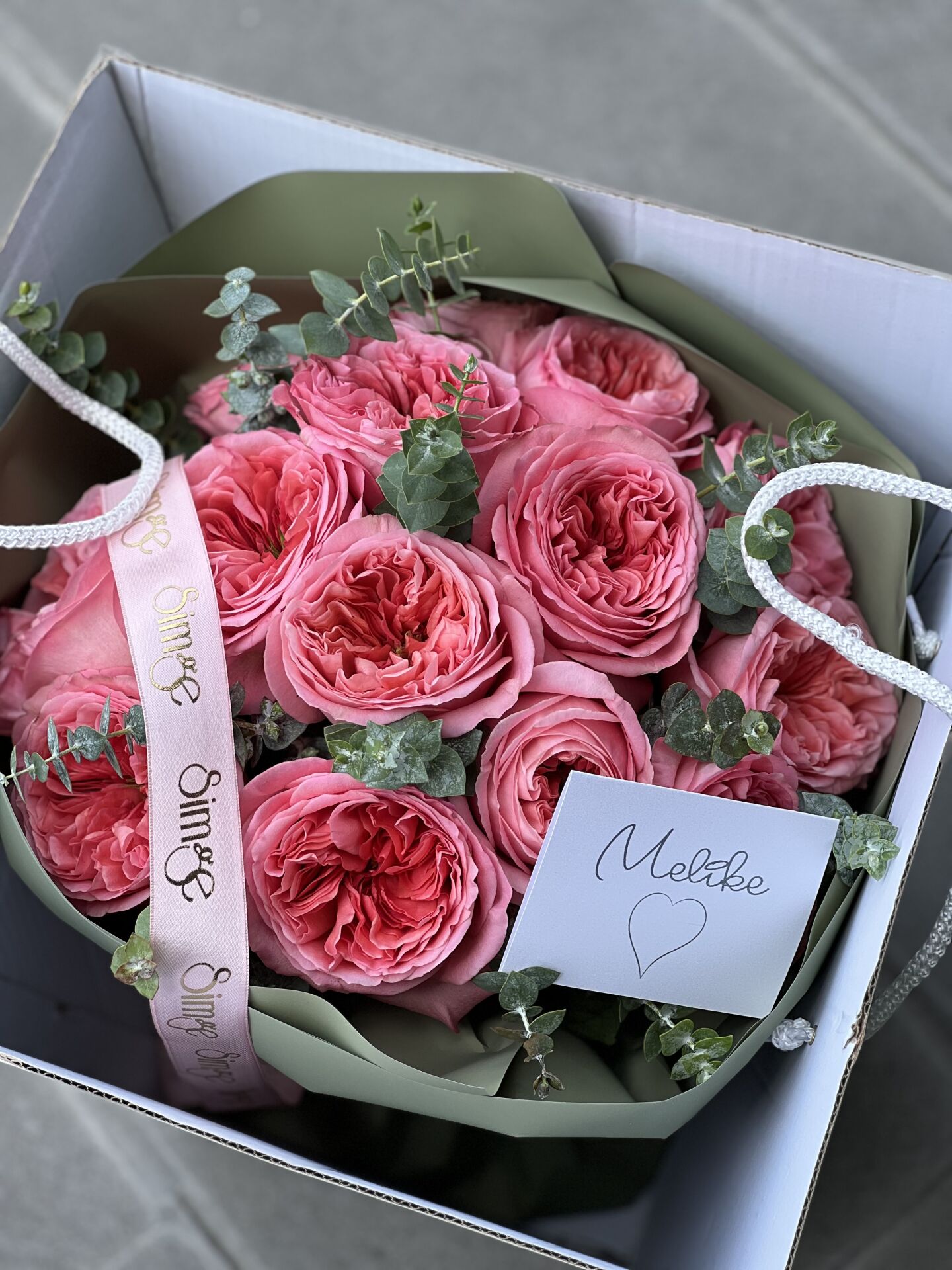 X-pression Pembe Gül Buketi