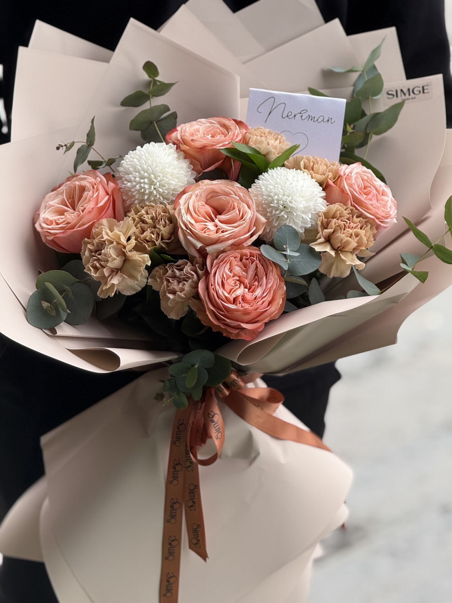 Gül ve Anastasiaların Muhteşem Uyumu