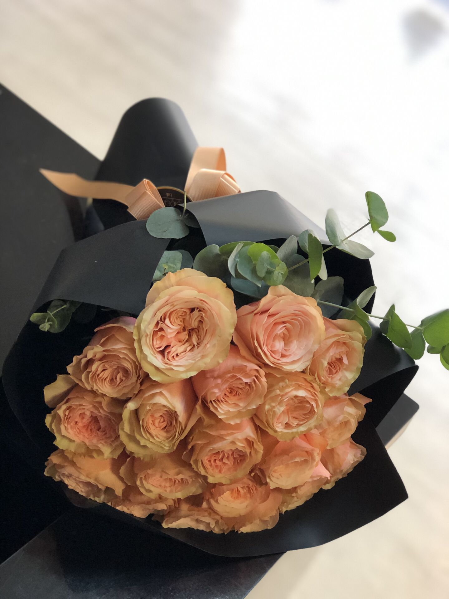 Somon Renkli Kahala Gül Buketi