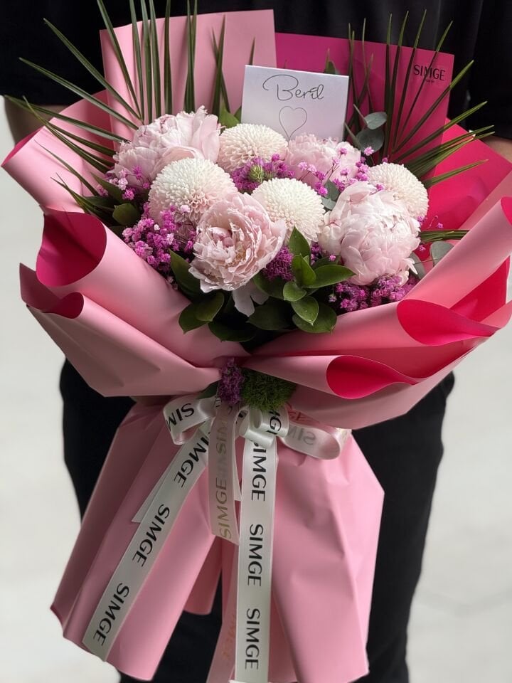 Pembe Işıltılı Buket