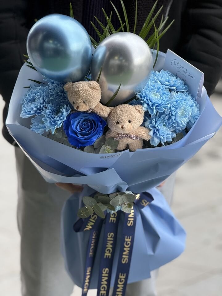 Ayıcıklı ve Balonlu Sevgi Buketi