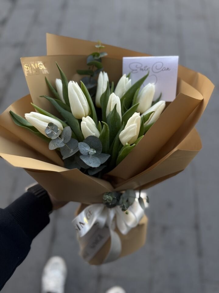 Fleur Beyaz Renk Lale Buketi