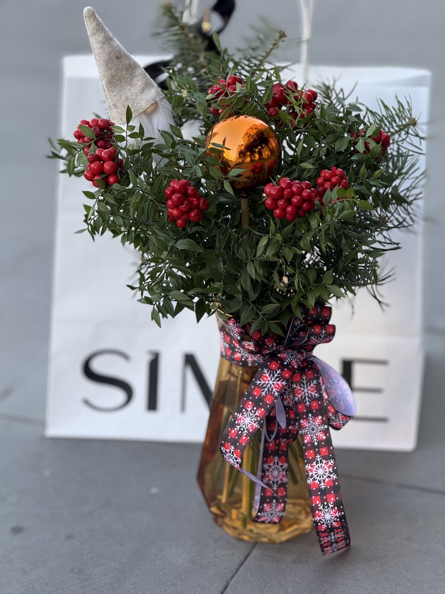 Cam Vazolu Kokina Aranjman