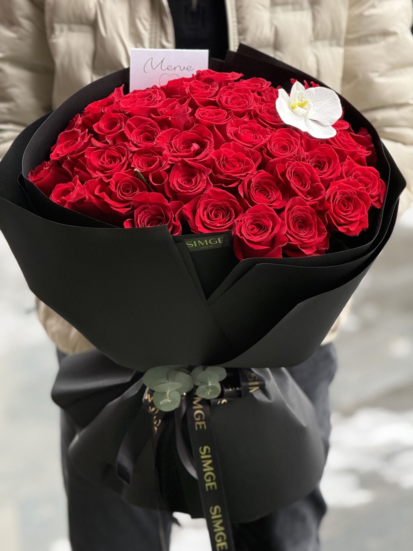 Aura Red Roses Kırmızı Gül Buketi