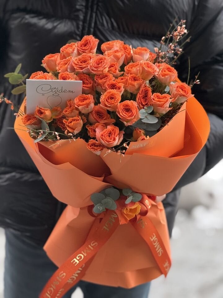 Fleur Turuncu Çardak Gül Buketi