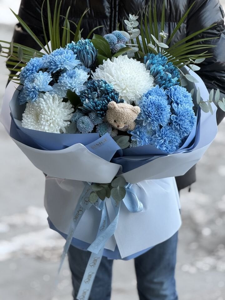 Aura Mavi Düş Ayıcıklı Çiçek Buketi