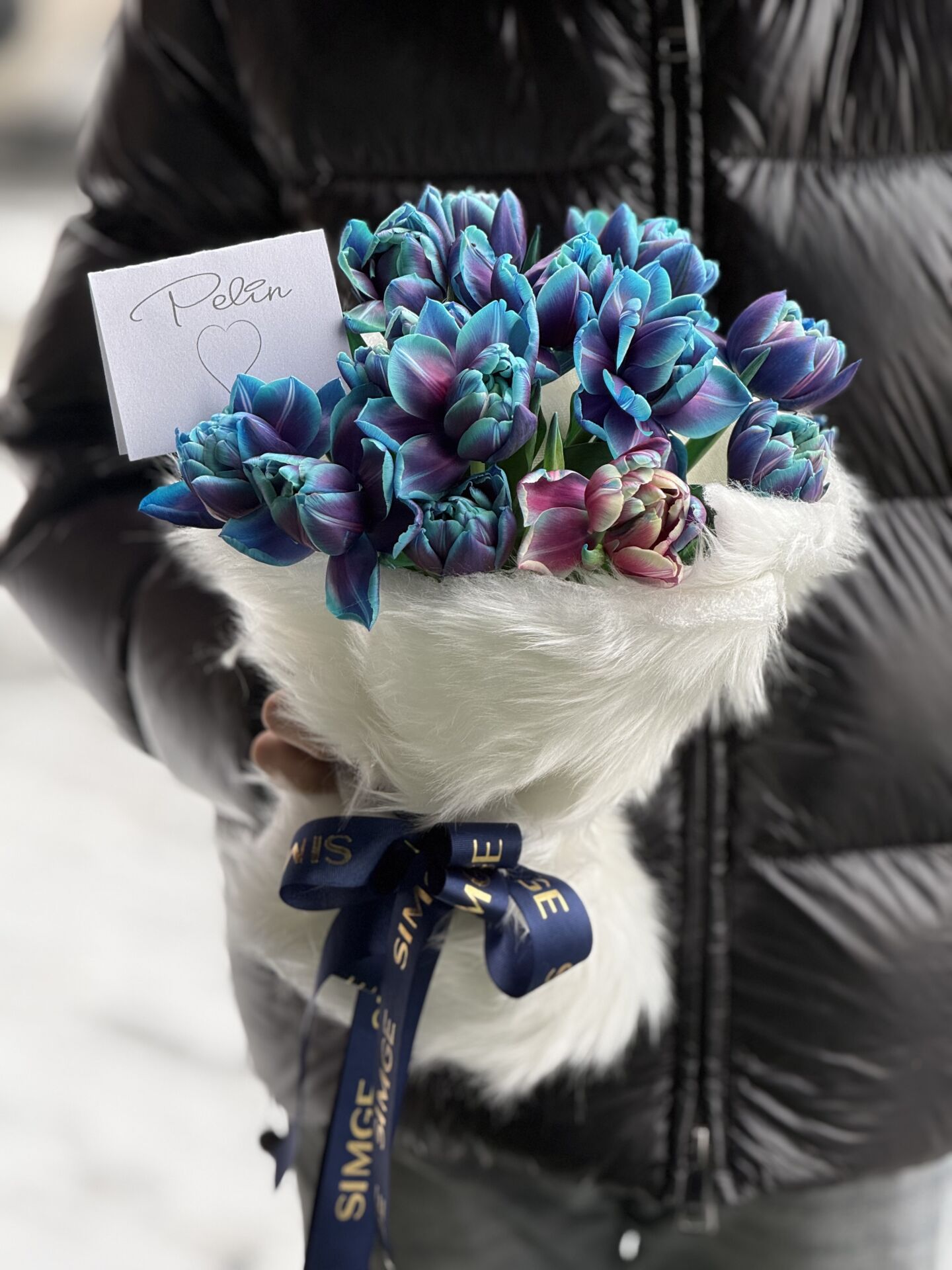 Silvia Kürklü Galaksi Mavi Lale Buketi