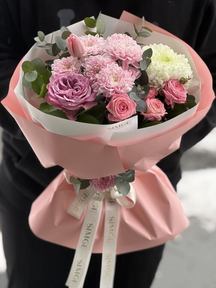 Fleur Pembe Masal Lale Ve Anastasia Buketi