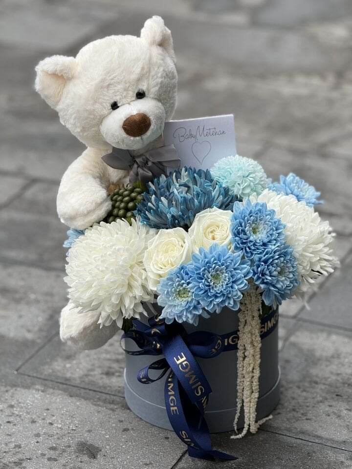 Ayıcıklı Mavi Yenidoğan Bebek Kutu Aranjmanı