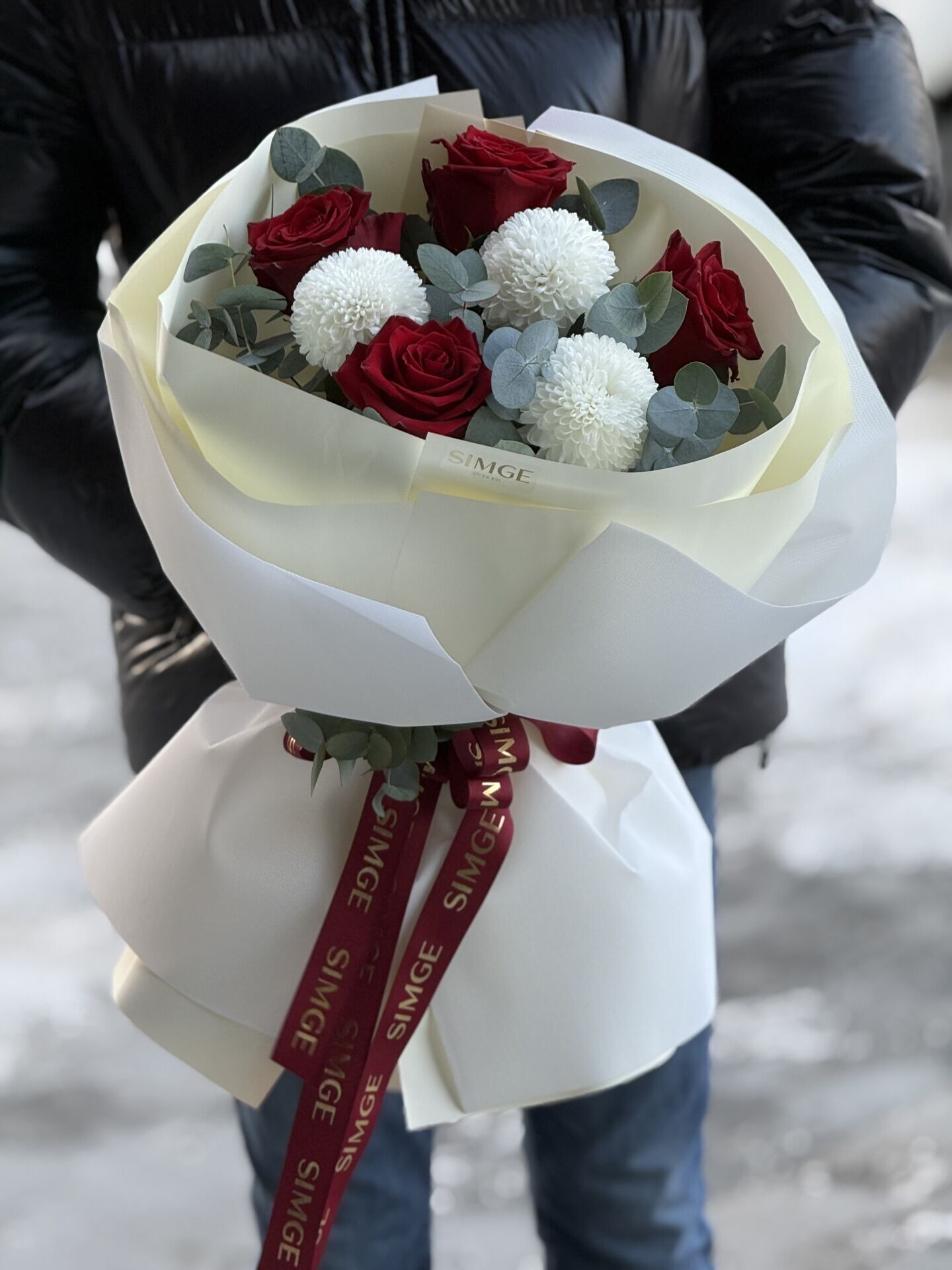 Fleur Beyaz Anastasia Ve Kırmızı Gül Buketi