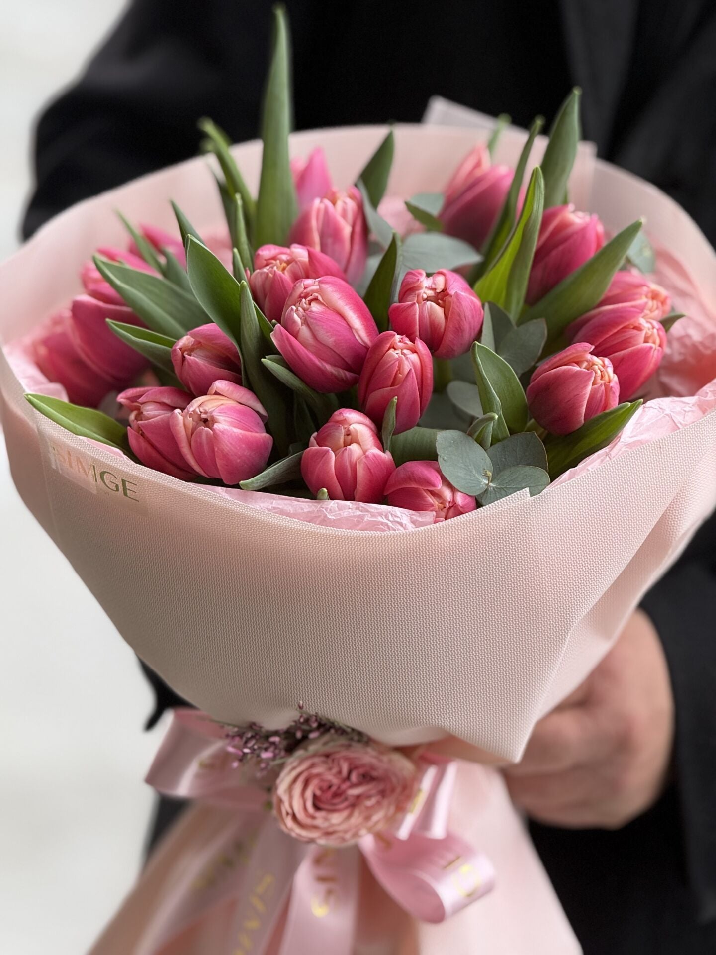 Silvia Pembe Lale Buketi