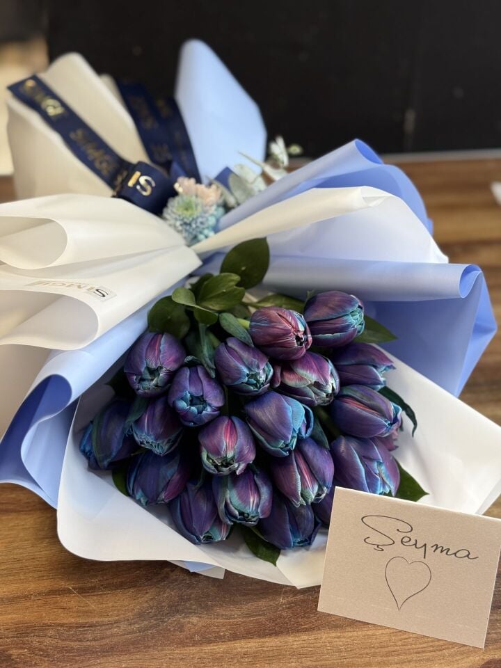 Silvia Galaksi Mavi Lale Buketi