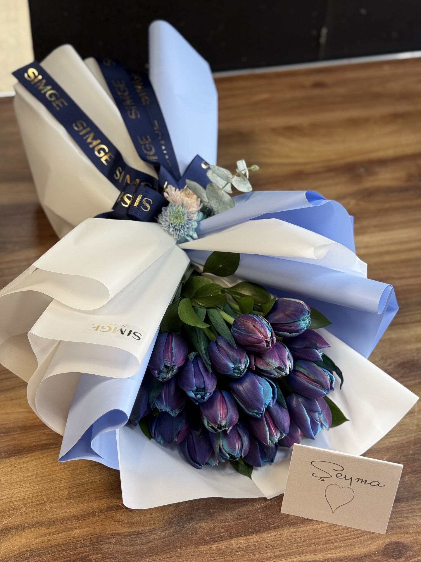 Silvia Galaksi Mavi Lale Buketi