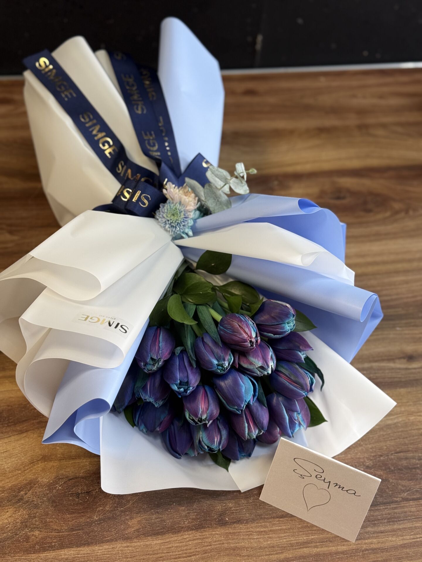 Silvia Galaksi Mavi Lale Buketi