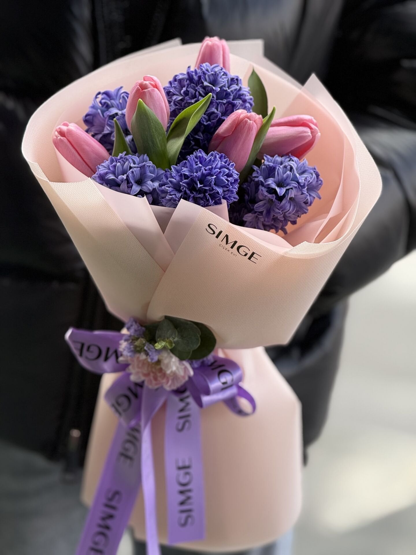 Fleur Mis Kokulu Mor Sümbüller Ve Lale