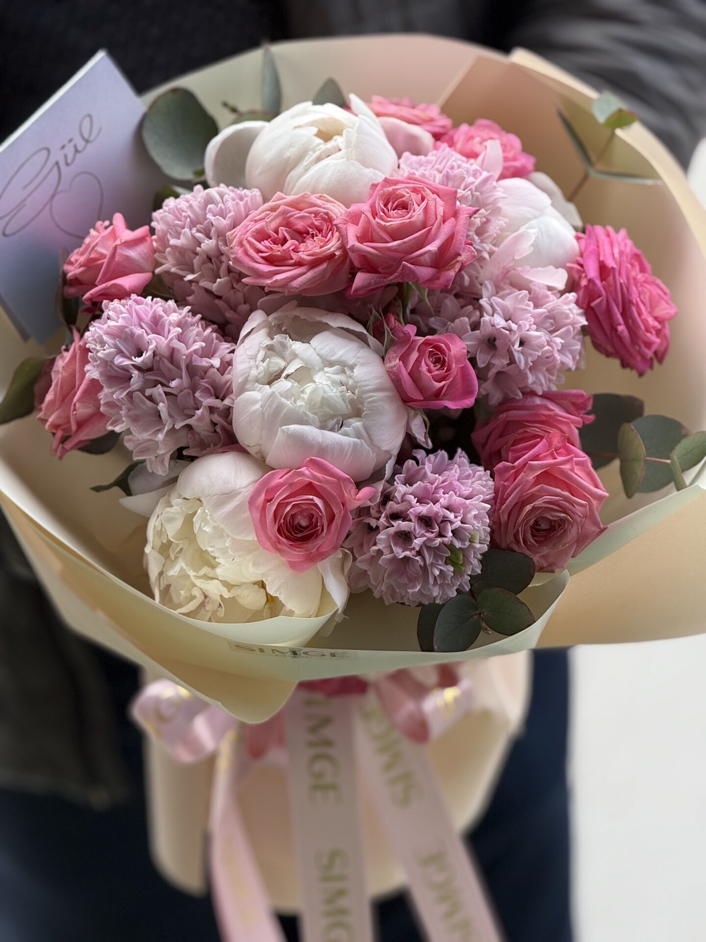 Aura Sümbül ve Şakayık Çiçek Buketi