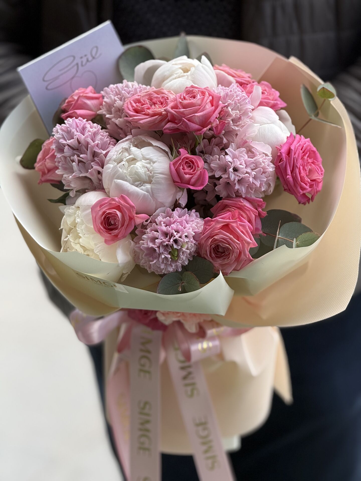 Aura Sümbül ve Şakayık Çiçek Buketi