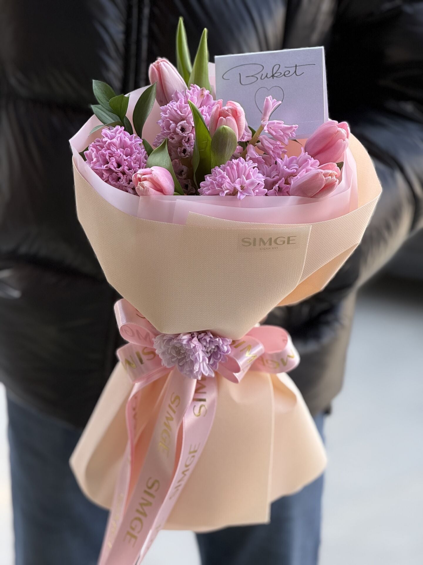 Fleur Mis Kokulu Pembe Sümbüller Ve Lale