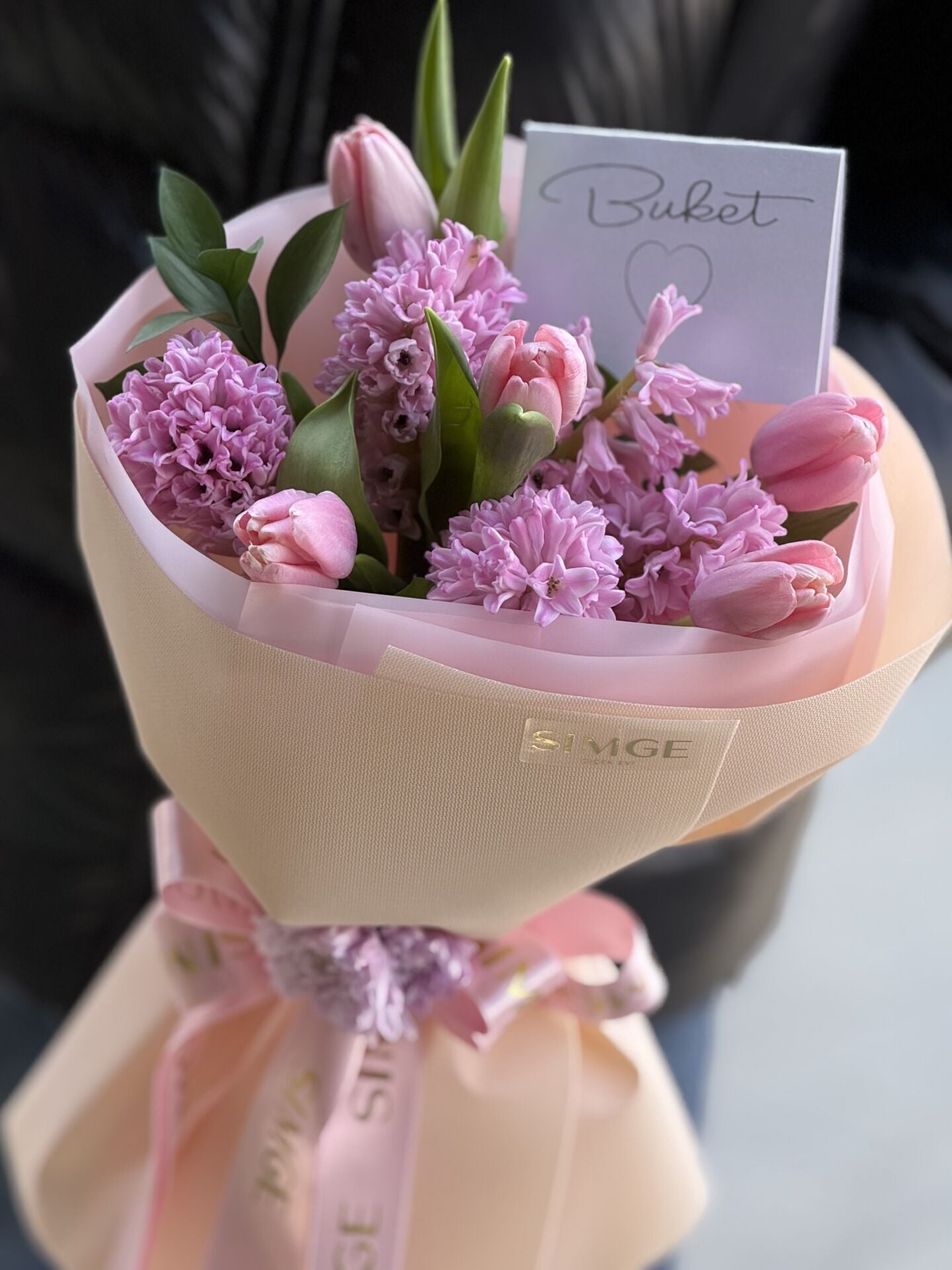 Fleur Mis Kokulu Pembe Sümbüller Ve Lale