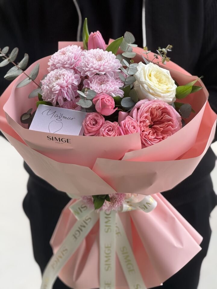 Fleur Pembe Düş Bahçesi Buketi