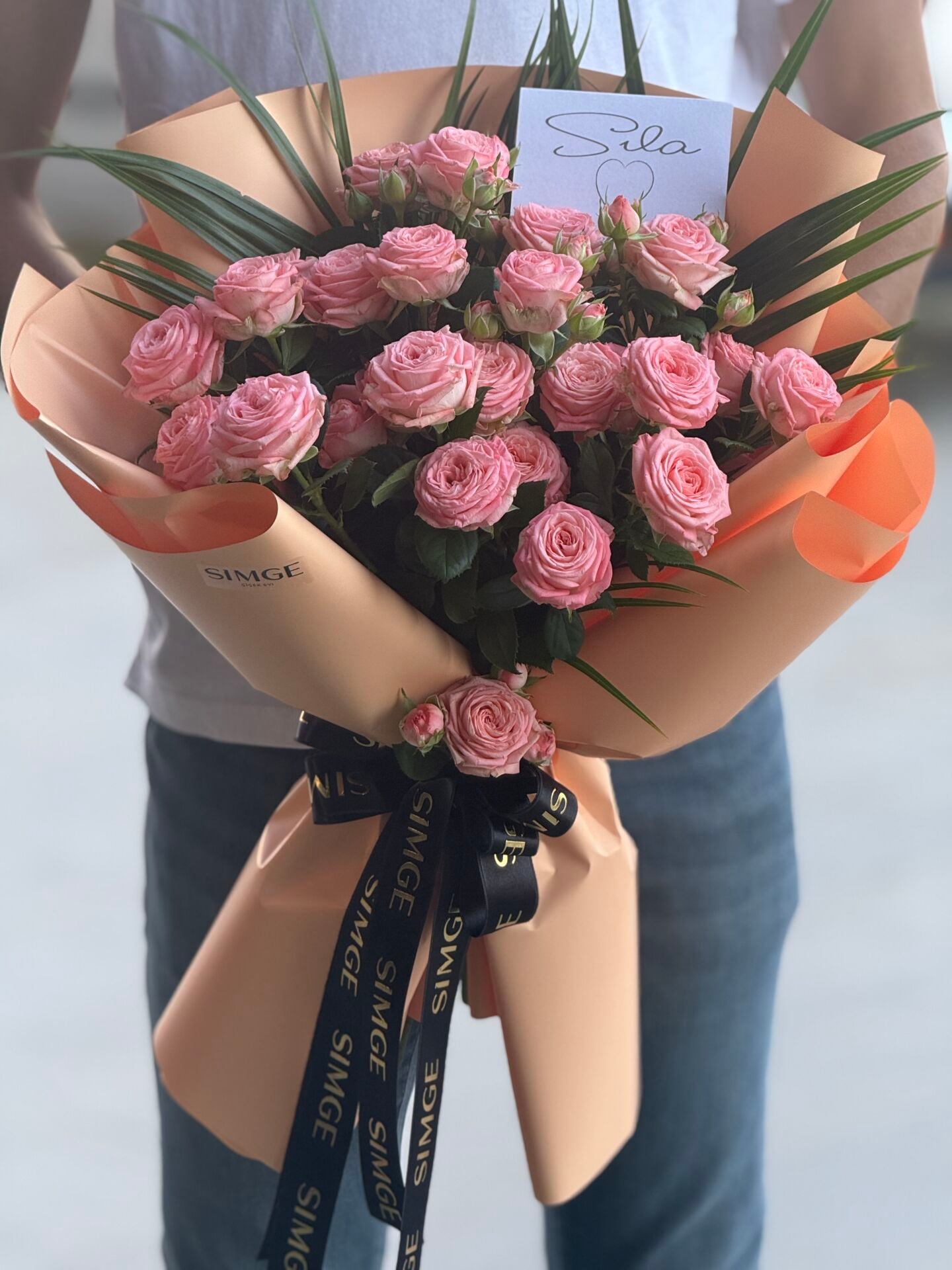 Fleur Pembe Çardak Gül Buketi