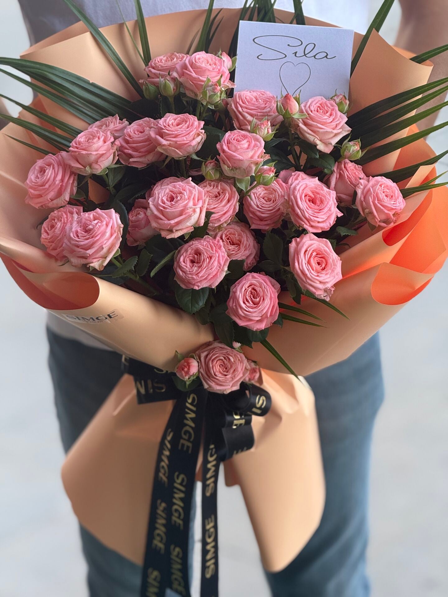 Fleur Pembe Çardak Gül Buketi